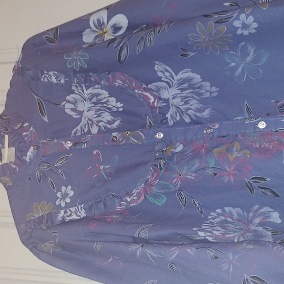 Vintage ruffle blouse - Picture 2 of 7